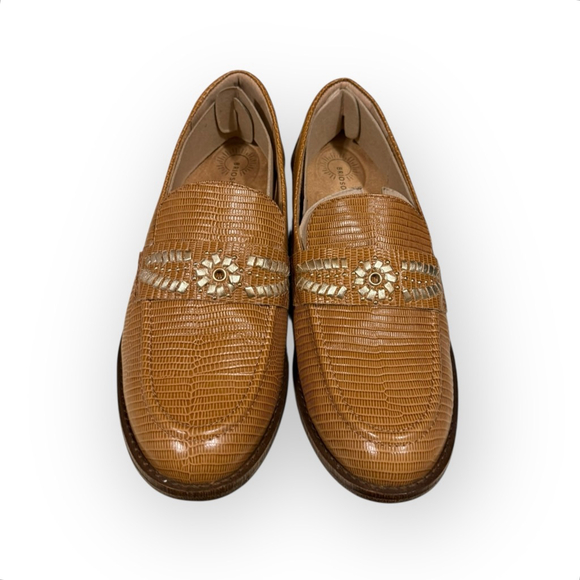 Brioso Frisco Women’s Lizard Embossed Loafers Gold Detail Size 7.5 NWOT - Picture 2 of 10